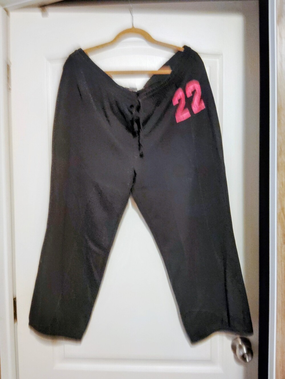 EUC Derek Heart Black Graphic Casual Cropped Sweat Pants Joggers sz 3X Plus